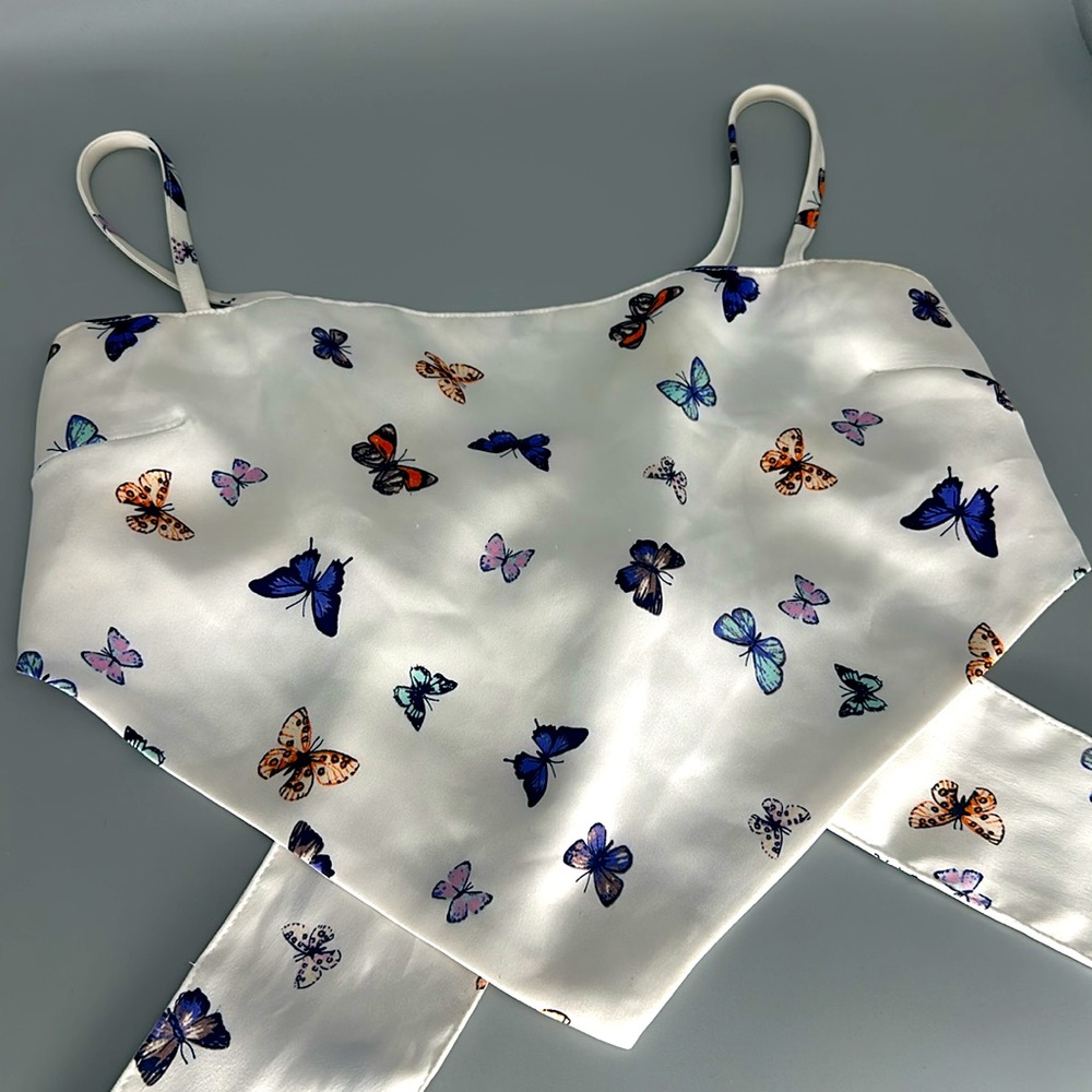 Forever 21 Triangle Butterfly Tie Back Tank Top with adjustable spaghetti straps